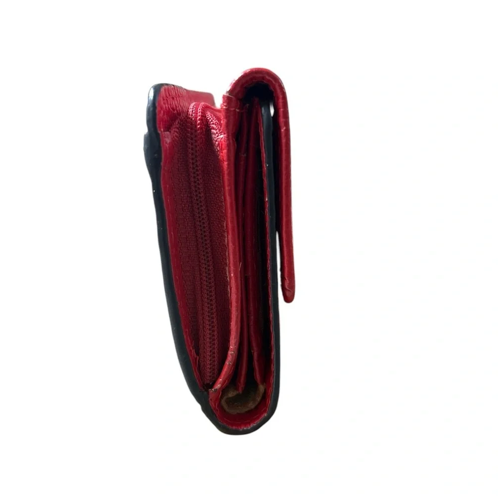 Winterberry Lodis Leather Wallet - Picture 3 of 10